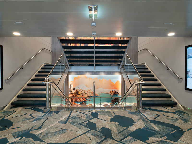 Lautex metal ceilings in the interior staircase area on board the Mein Schiff 7